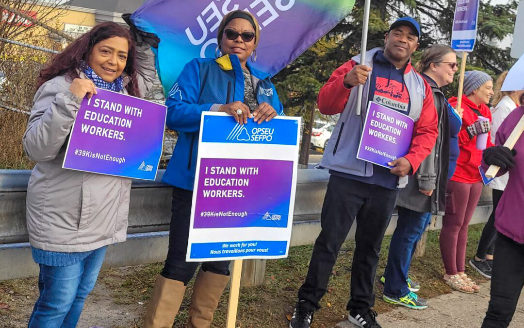 Local 449 Supports CUPE Counterparts in Protesting Bill 28